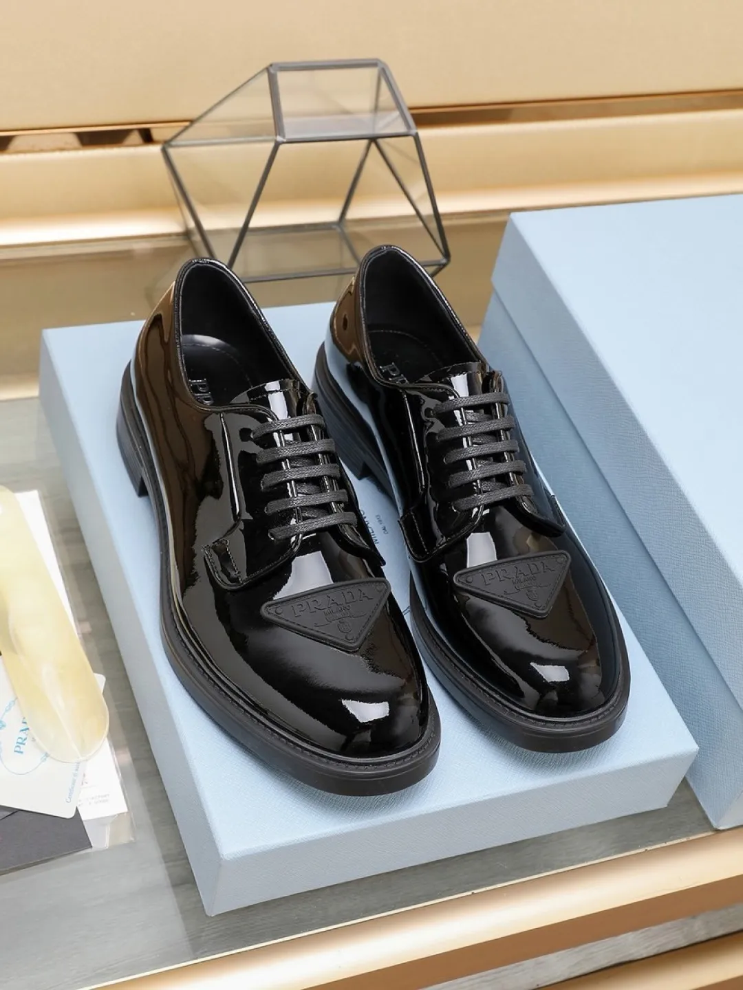 P640💰🔥《PRADA》👏Latest • High-end top brand luxury ~ purchasing agency, top quality. New fashionable business men's shoes🔜The uppers are made of original open-edge beaded cowhide➕cowhide·lining, with fine workmanship. The original stylish and soft combination wear-resistant and non-slip outsole is light and comfortable on the feet. The real thing looks better in real life. Size: 38/45